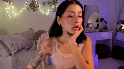 connie    online show from 02/12/25, 10:46