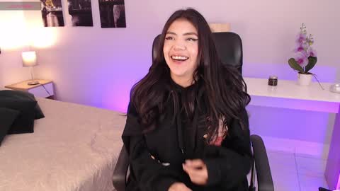 Snapshot of connie_haze chatting on 01/31/25, 07:40 Connie online show from 01/31/25, 07:40