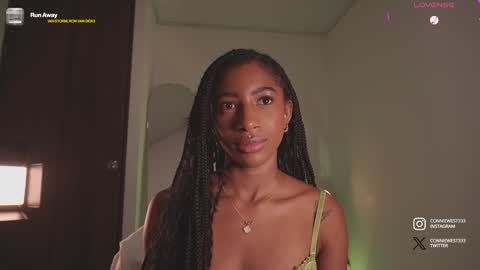 Snapshot of connie_west0 chatting on 12/25/24, 08:50   independent model online show from 12/25/24, 08:50