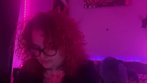 Snapshot of conniegiunta chatting on 05/13/26, 05:21 Jenny online show from 05/13/26, 05:21