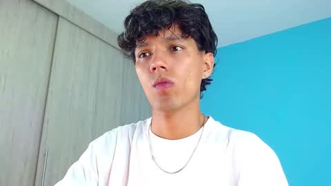 Connor online show from 10/08/25, 10:07