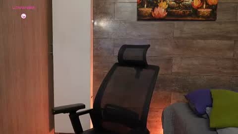 connor_h1 online show from 06/24/26, 01:37