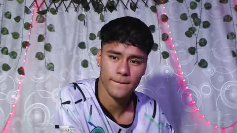 Snapshot of connor_michael chatting on 10/07/25, 11:13 connor_michael online show from 10/07/25, 11:13