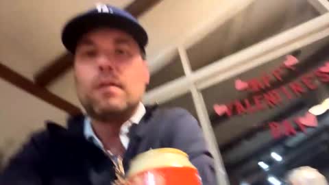 Snapshot of connorg84 chatting on 02/15/26, 01:02 HebrewHammer online show from 02/15/26, 01:02