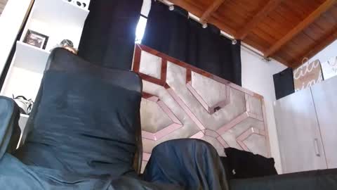 conny_bens online show from 10/08/25, 07:00