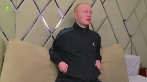 Conor online show from 05/12/26, 06:21