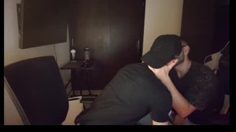 Snapshot of conradgrayson78 chatting on 11/08/25, 01:39 conradgrayson78 leonandresough online show from 11/08/25, 01:39