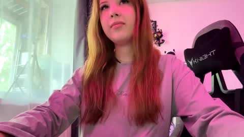 Snapshot of constanceanderson chatting on 07/18/26, 08:29 Annie online show from 07/18/26, 08:29