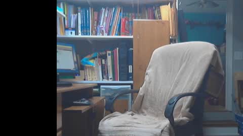 Snapshot of constantbater57 chatting on 03/08/26, 04:49 conastantbater57 online show from 03/08/26, 04:49