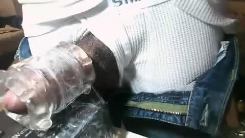 bearded hairy pits big brown cock online show from 01/29/25, 07:32