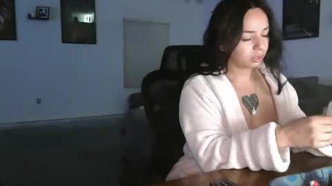 controllercutie online show from 11/01/25, 11:34