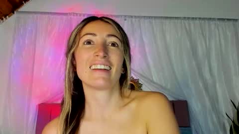 conyabril online show from 11/22/25, 01:59