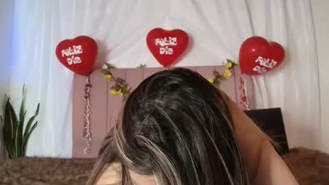 conyabril online show from 02/11/26, 01:38