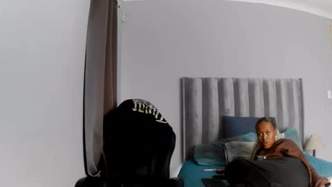 Snapshot of cookiecandyx chatting on 05/11/26, 12:22 cookiecandyx online show from 05/11/26, 12:22
