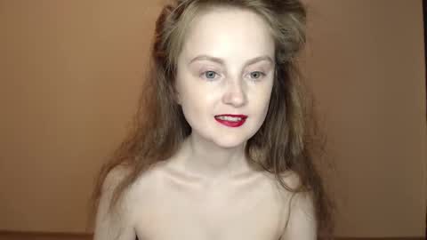 Snapshot of coolamber chatting on 10/03/25, 01:46 Amber online show from 10/03/25, 01:46