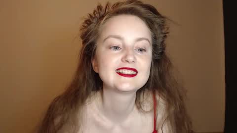 Snapshot of coolamber chatting on 10/12/25, 08:02 Amber online show from 10/12/25, 08:02