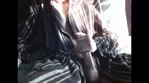 Snapshot of coolbreeze420842217 chatting on 03/22/26, 07:45 coolbreeze420 online show from 03/22/26, 07:45