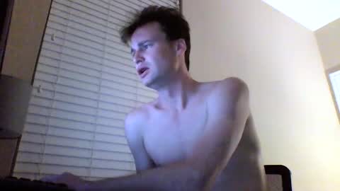 Snapshot of cooldude122222 chatting on 01/18/25, 03:09 cooldude122222 online show from 01/18/25, 03:09