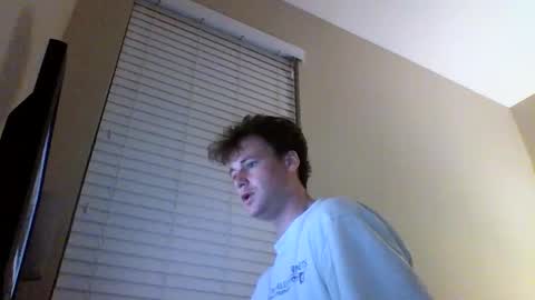 Snapshot of cooldude122222 chatting on 02/19/25, 12:57 cooldude122222 online show from 02/19/25, 12:57