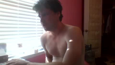 Snapshot of cooldude122222 chatting on 10/13/25, 01:33 cooldude122222 online show from 10/13/25, 01:33