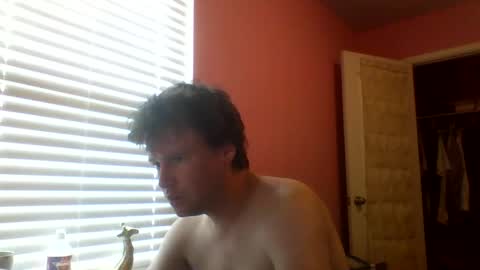 Snapshot of cooldude122222 chatting on 10/16/25, 06:31 cooldude122222 online show from 10/16/25, 06:31