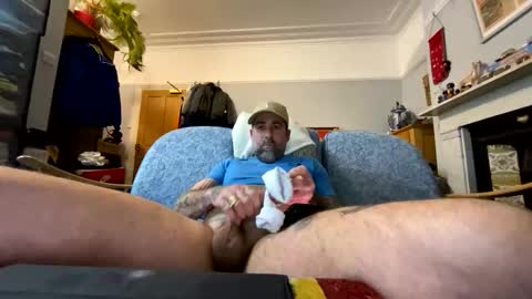 cooledjdjd82 online show from 12/16/25, 06:35