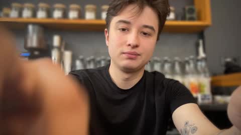 Snapshot of coolskum00 chatting on 02/15/25, 09:16 Lisa and Alen online show from 02/15/25, 09:16