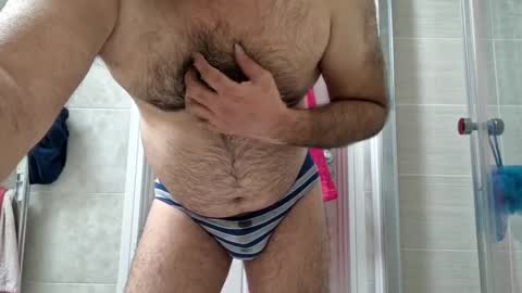 Snapshot of coolube1 chatting on 10/08/25, 11:41 coolube1 online show from 10/08/25, 11:41