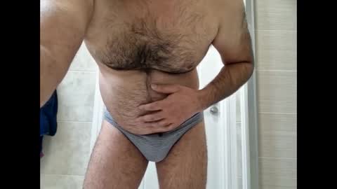 Snapshot of coolube1 chatting on 11/05/25, 12:27 coolube1 online show from 11/05/25, 12:27