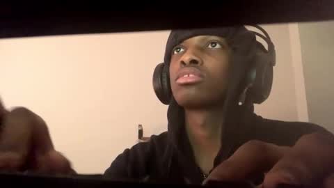 coolvibes69 online show from 12/17/25, 06:47