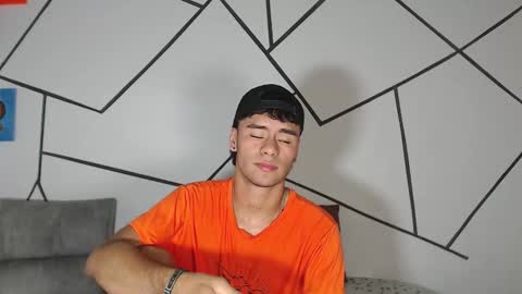 Snapshot of cooper_shiro chatting on 12/15/25, 03:16 shiro online show from 12/15/25, 03:16