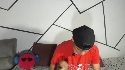 Snapshot of cooper_shiro chatting on 02/14/26, 06:26 shiro online show from 02/14/26, 06:26