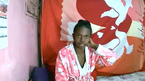 Snapshot of coquine_lara chatting on 05/06/26, 10:53 coquine_lara online show from 05/06/26, 10:53