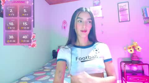 Coral online show from 11/07/25, 02:22