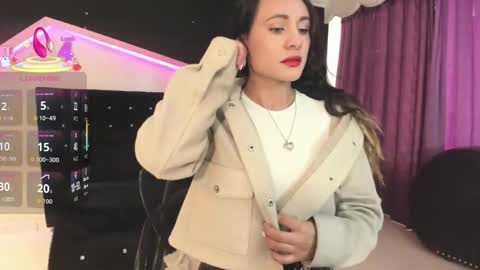 Snapshot of coral_gibson chatting on 12/04/25, 12:47 Coral online show from 12/04/25, 12:47