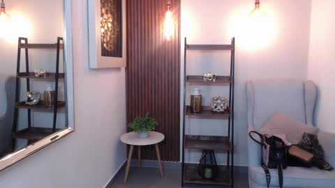 Coral online show from 11/26/25, 11:11