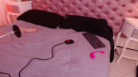 Coral online show from 09/21/25, 12:18