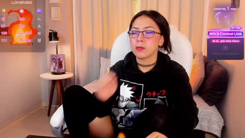 Coral Stefani online show from 12/05/24, 09:39