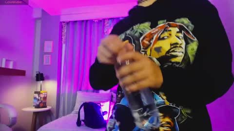 Coral Stefani online show from 01/20/25, 05:26