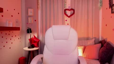 Coral Stefani online show from 03/07/25, 05:08