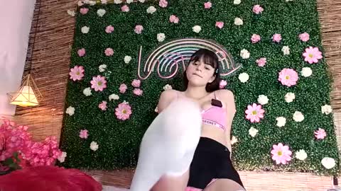 Snapshot of coralinexxx07 chatting on 09/13/25, 12:21 Coraline uwu Bienvenidos al dulce mundo de Coraline Hola amores soy Coraline Una chica tierna juguetona online show from 09/13/25, 12:21