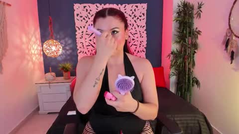 Snapshot of coralquinn chatting on 03/15/26, 11:38 online show from 03/15/26, 11:38