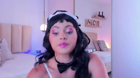 Coral Smith online show from 10/23/25, 06:50