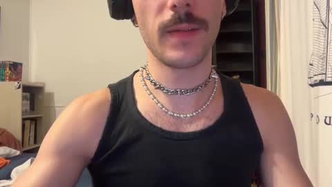 French doggy online show from 12/15/25, 05:50