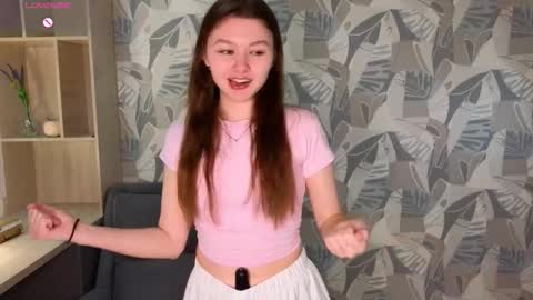 Leya online show from 10/26/25, 03:51