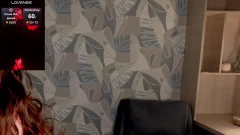 Leya online show from 11/03/25, 01:19