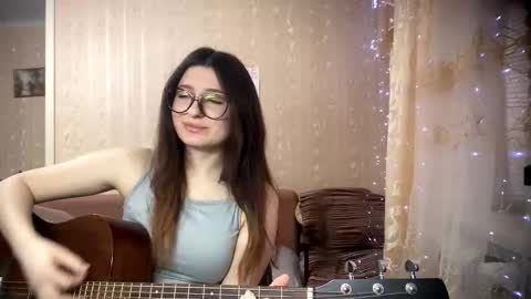 Elisheva online show from 02/05/26, 01:27