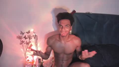 Snapshot of coreyglover chatting on 12/11/24, 07:20 CoreyGlover online show from 12/11/24, 07:20