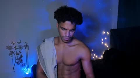 Snapshot of coreyglover chatting on 02/11/25, 03:08 CoreyGlover online show from 02/11/25, 03:08