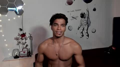 Snapshot of coreyglover chatting on 11/09/25, 09:29 CoreyGlover online show from 11/09/25, 09:29